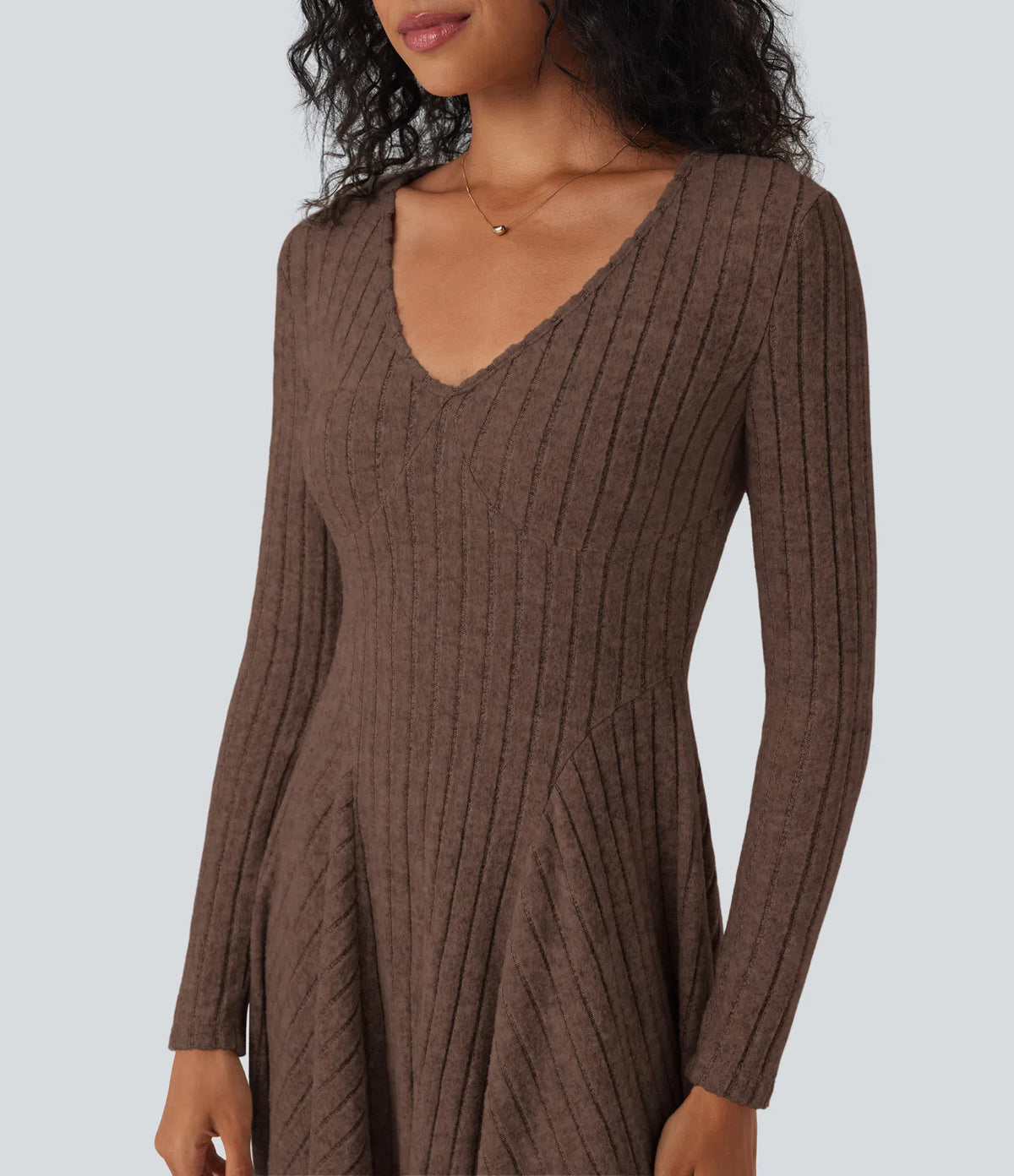 Robe en maille col V