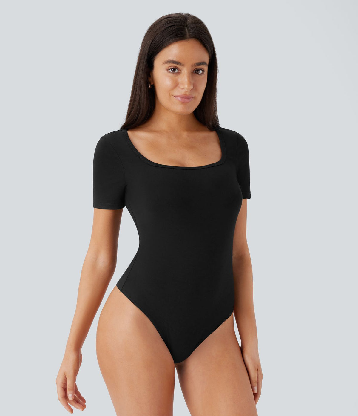 Body col carré manches courtes